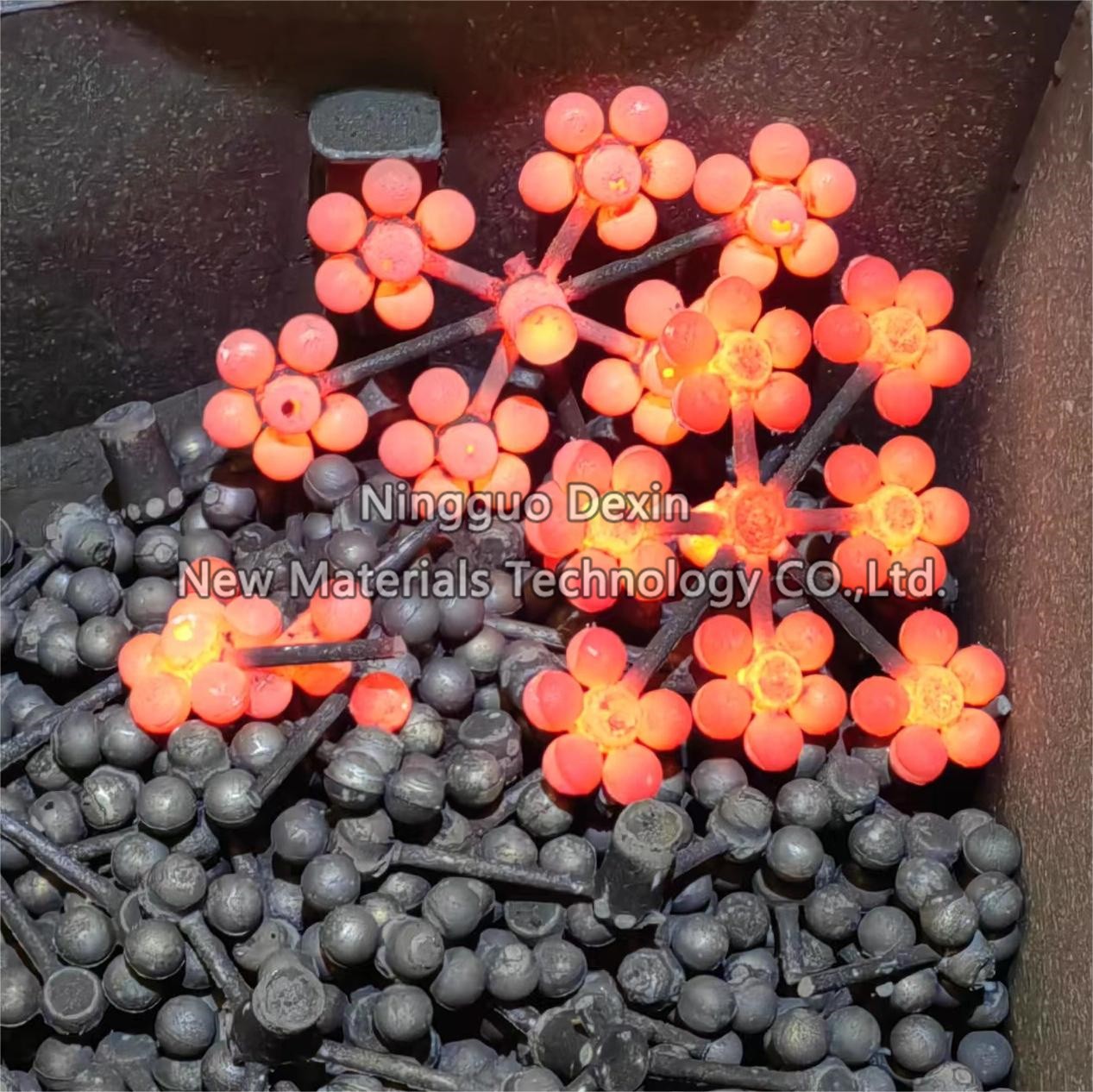High Chrome Grinding Balls.jpg
